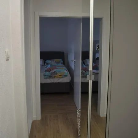 Dejna Apartman *